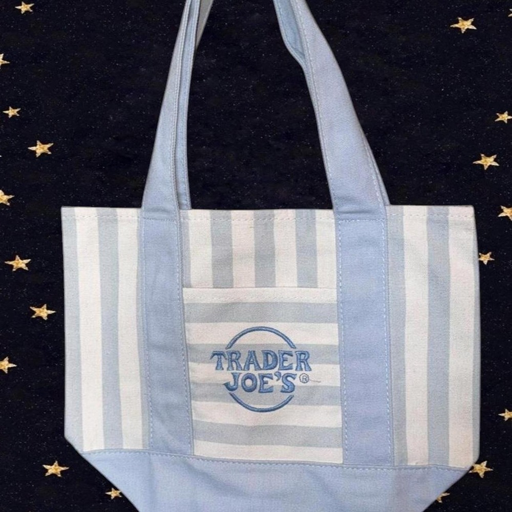 ⭐️ Limited Edition⭐️ Mini blue and white Trader Joe's striped tote bag🌀